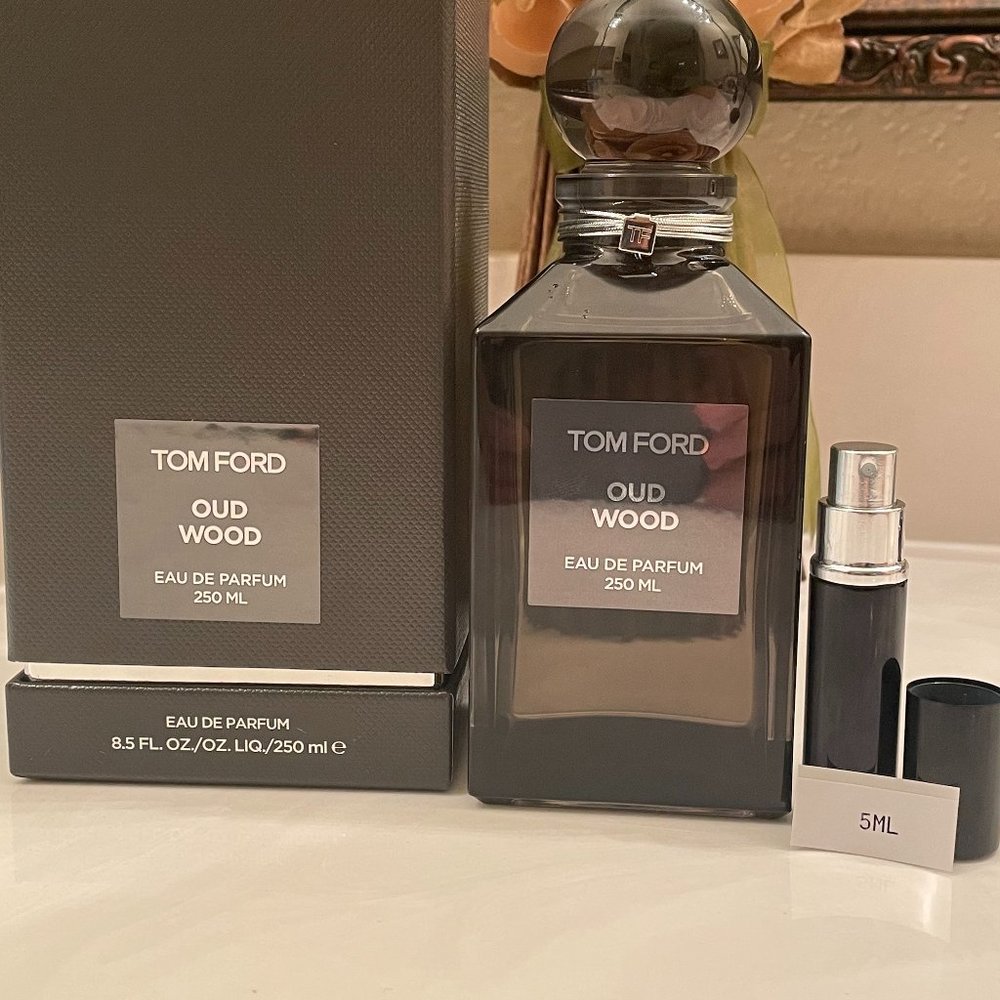 5ml Tom Ford Oud Wood Eau De Parfum travel spray